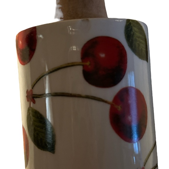 CUTE WILLIAMS-SONOMA ROLLING PIN WITH BING CHERRIES 18” HTF - Picture 3 of 6